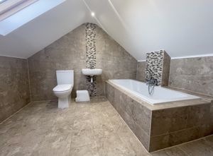 Photo 31- click for photo gallery